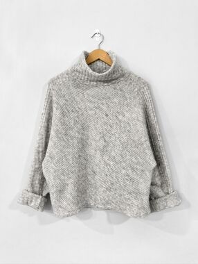 MAX STUDIO Light Heathered Grey Slouchy Turtleneck Sweater